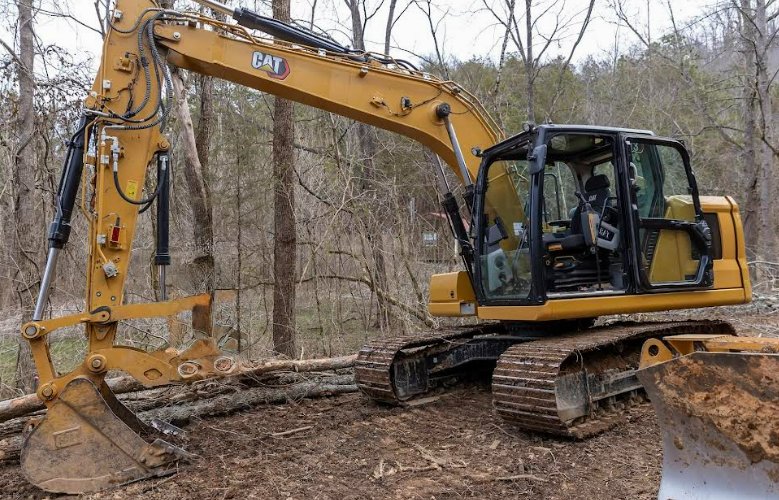 CAT 313 Excavator